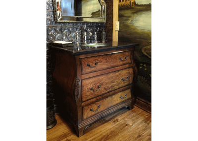 This vanity really ties the powder room together.